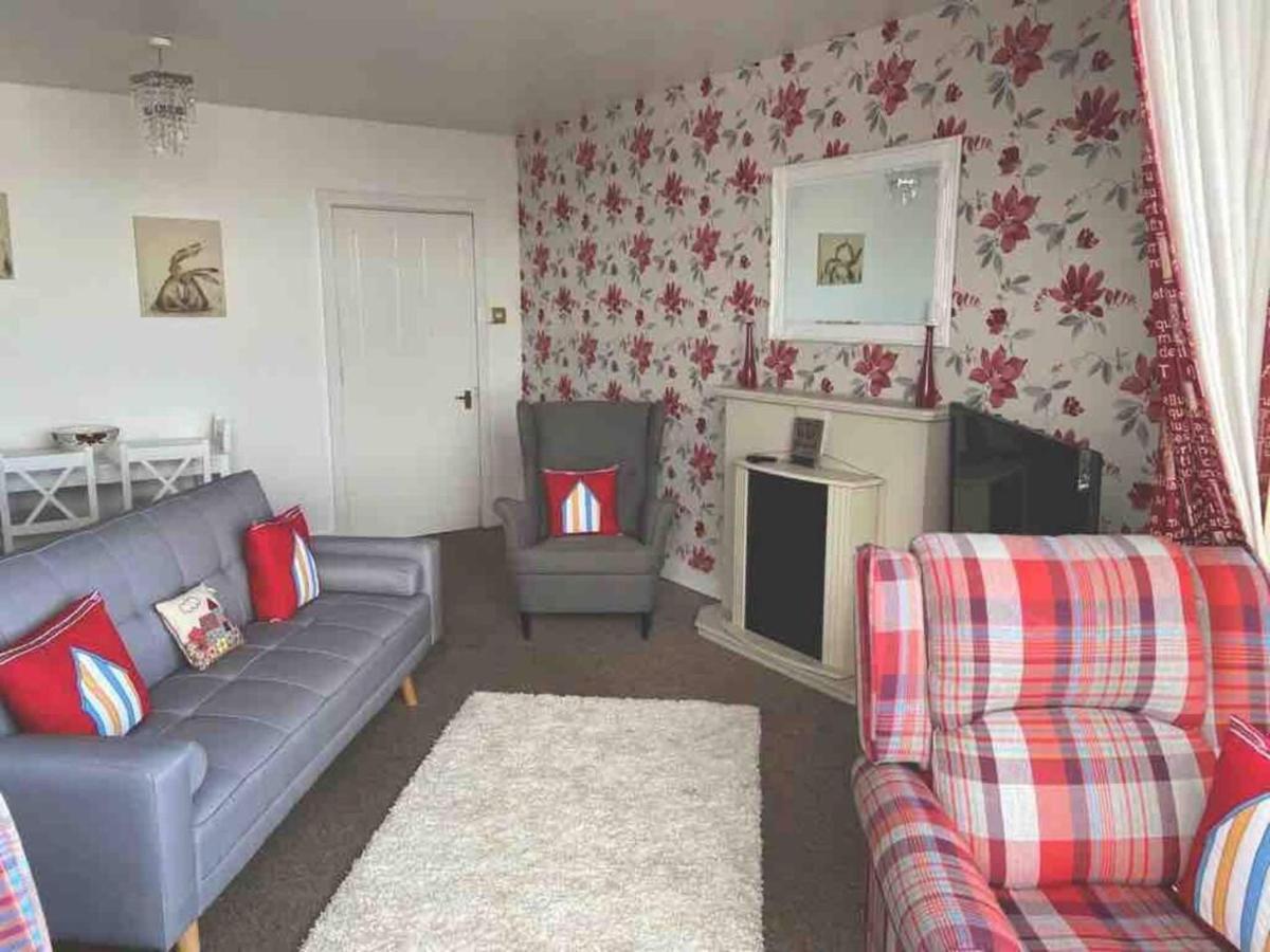 Stunning Sea Views From Apartment In Weymouth Exterior photo