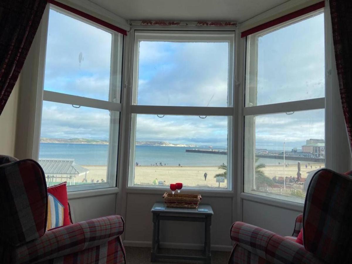 Stunning Sea Views From Apartment In Weymouth Exterior photo